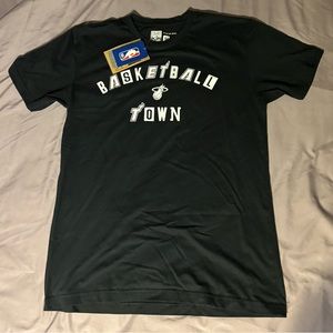 NWT Miami Heat T-Shirt